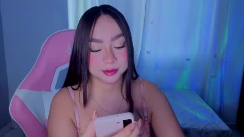 Snapshot of lyavalmont chatting on June 2026 12:17:01 PM lyavalmont online show from June 2026 12:17:01 PM