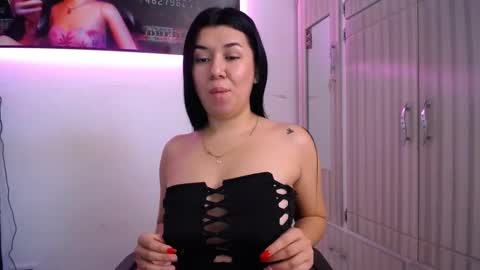 lyda   online show from October 2025 04:03:02 PM