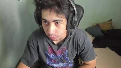 Snapshot of lyg7 chatting on October 2025 05:35:02 PM Gothdaddy online show from October 2025 05:35:02 PM