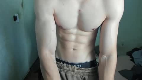 Snapshot of lyg7 chatting on October 2025 08:21:02 PM Gothdaddy online show from October 2025 08:21:02 PM