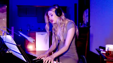 LylacDoll online show from December 2024 01:37:02 AM