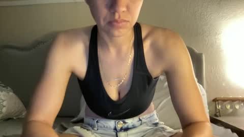 Olivia online show from February 2025 11:37:02 PM