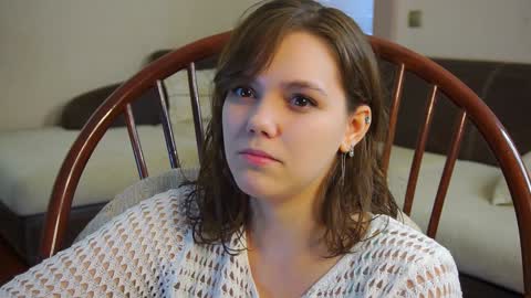 Snapshot of lyle_art chatting on February 2025 08:57:01 AM hi im Lyle online show from February 2025 08:57:01 AM