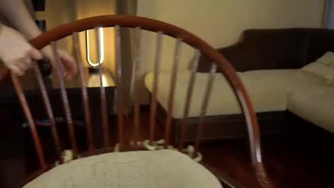 Snapshot of lyle_art chatting on March 2025 06:12:02 AM hi im Lyle online show from March 2025 06:12:02 AM