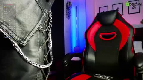 Snapshot of lylebennett_ chatting on March 2026 12:20:01 PM Lyle Bennett Freelance Model online show from March 2026 12:20:01 PM