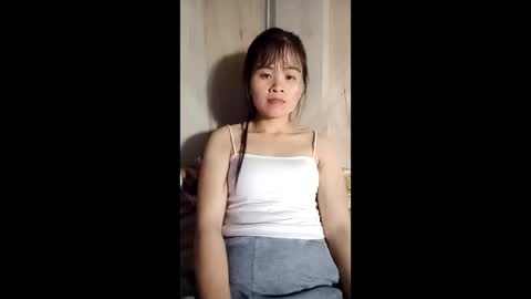 Lyly online show from May 2026 01:50:01 PM