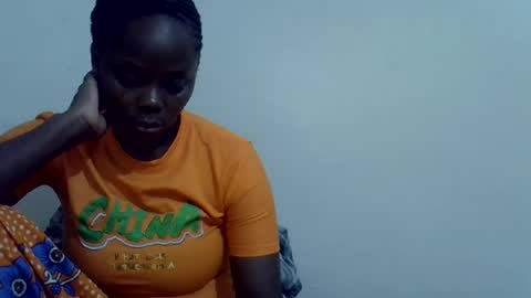 lyn_anna online show from July 2026 06:04:01 PM