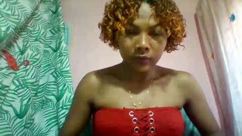 Snapshot of lyndah19 chatting on January 2026 01:02:01 PM lyndah19 online show from January 2026 01:02:01 PM