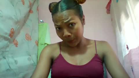 Snapshot of lyndah19 chatting on March 2026 09:11:02 AM lyndah19 online show from March 2026 09:11:02 AM