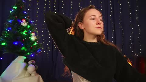 Snapshot of lynn_feline chatting on December 2024 04:05:02 AM Lynn online show from December 2024 04:05:02 AM