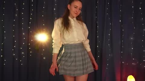 Snapshot of lynn_feline chatting on January 2025 05:39:01 PM Lynn online show from January 2025 05:39:01 PM