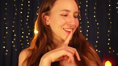 Snapshot of lynn_feline chatting on February 2025 01:06:01 PM Lynn online show from February 2025 01:06:01 PM