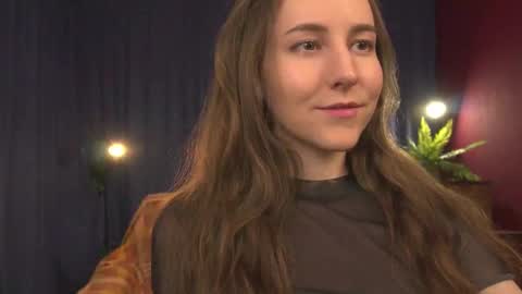 Snapshot of lynn_feline chatting on March 2026 02:05:02 AM Lynn online show from March 2026 02:05:02 AM