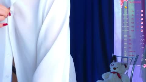 Lana online show from March 2026 03:32:01 AM