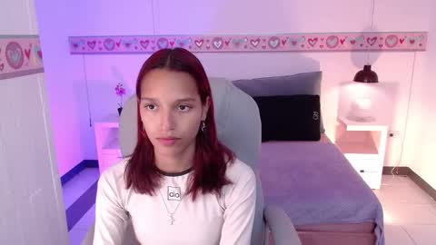 LYRA online show from January 2025 08:01:01 PM