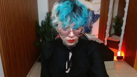 lyra_tay online show from April 2026 07:05:02 PM