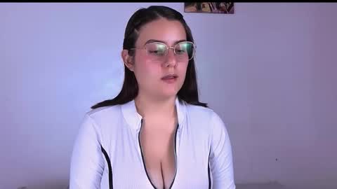 Snapshot of lyracarter chatting on January 2026 04:04:01 AM Lyra Carter online show from January 2026 04:04:01 AM