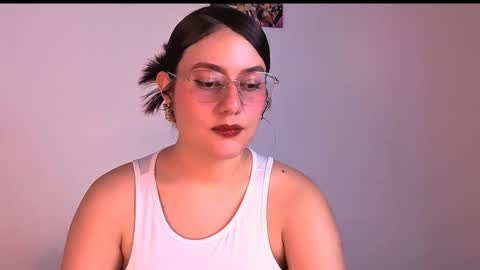 Snapshot of lyracarter chatting on January 2026 04:29:01 AM Lyra Carter online show from January 2026 04:29:01 AM