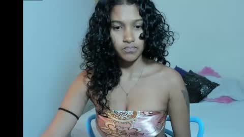 Snapshot of lyrafrost5 chatting on February 2026 09:44:01 PM lyrafrost5 online show from February 2026 09:44:01 PM