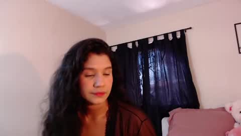 Lyria Diamond online show from July 2026 06:23:01 PM