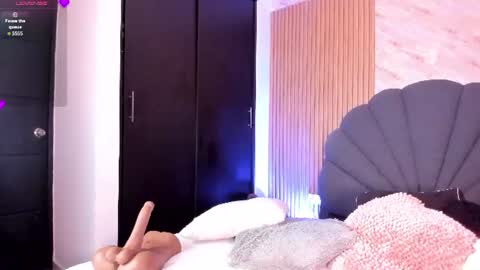    VIVIANA    online show from July 2026 02:49:01 AM