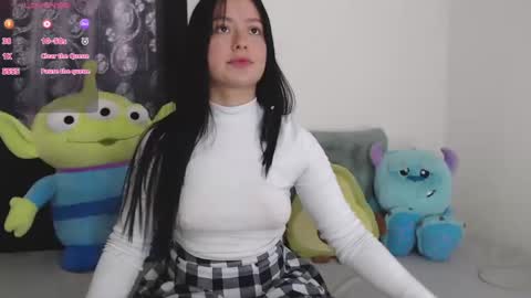 lyshana online show from February 2025 12:33:01 PM