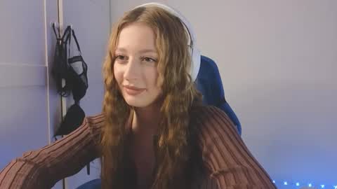 Mila online show from February 2026 05:38:01 AM