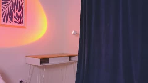 Mila online show from February 2026 05:14:01 AM