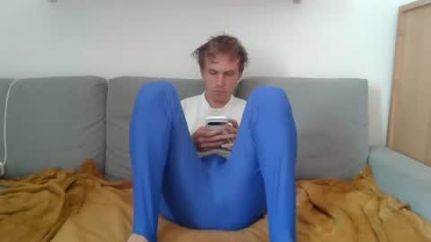 Snapshot of lzpboy chatting on July 2026 08:21:01 AM lzpboy online show from July 2026 08:21:01 AM