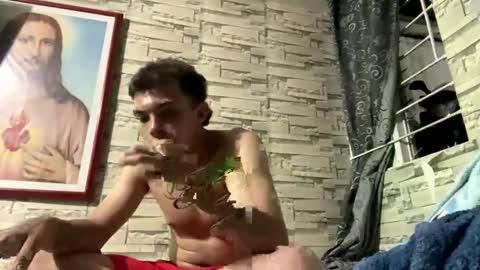 m0ntana777 online show from March 2026 03:55:01 AM