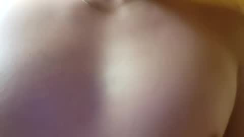 Snapshot of m1guele chatting on January 2025 07:13:02 PM Fucklover online show from January 2025 07:13:02 PM