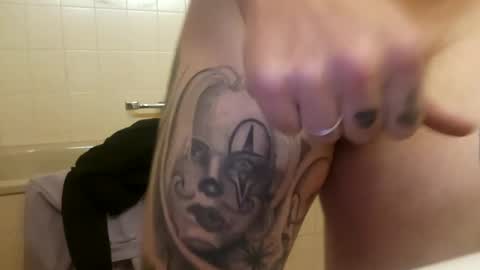 Snapshot of m1guele chatting on March 2025 11:22:02 PM Fucklover online show from March 2025 11:22:02 PM