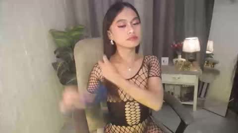 Snapshot of m1sspinay_yassie chatting on March 2026 04:57:02 PM Cutie Yassie online show from March 2026 04:57:02 PM