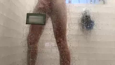 m_pete online show from October 2025 03:42:01 PM