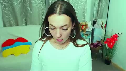 Vikki online show from June 2026 09:45:02 AM