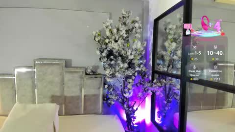 Maraacooper online show from November 2025 07:56:02 PM