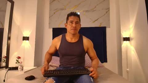 Maax woolf online show from October 2025 11:36:01 AM