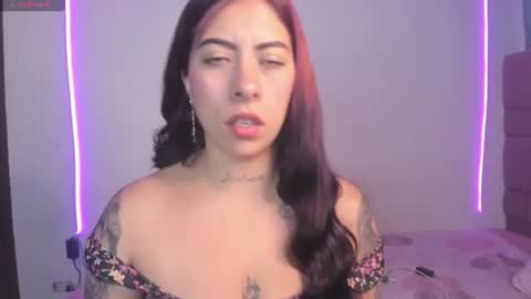 Snapshot of maazikeenx chatting on July 2026 04:18:02 AM Sara online show from July 2026 04:18:02 AM