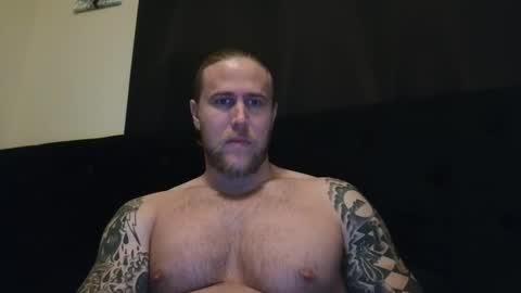 Snapshot of mac_drew chatting on December 2024 01:53:01 AM mac_drew online show from December 2024 01:53:01 AM