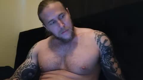 Snapshot of mac_drew chatting on January 2025 09:50:02 PM mac_drew online show from January 2025 09:50:02 PM