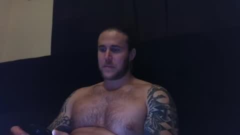 Snapshot of mac_drew chatting on February 2025 07:15:02 AM mac_drew online show from February 2025 07:15:02 AM