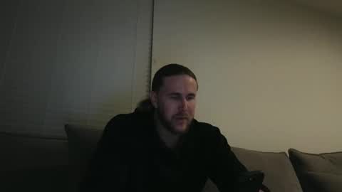 Snapshot of mac_drew chatting on February 2025 06:15:02 AM mac_drew online show from February 2025 06:15:02 AM