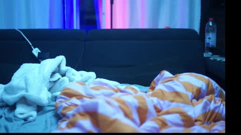 Mac Troy online show from October 2025 08:09:02 PM