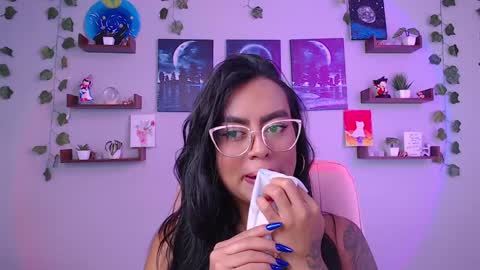 Macey Elliot Modelo Independiente online show from February 2025 04:24:02 PM