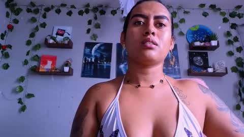 Macey Elliot Modelo Independiente online show from December 2025 05:19:02 PM