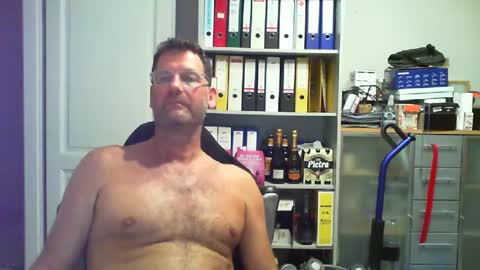 macfly67 online show from July 2026 09:36:01 PM