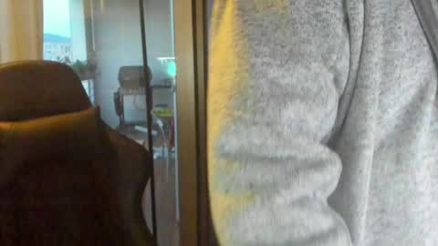 Snapshot of machinegun3dx chatting on November 2025 06:41:02 AM Andy online show from November 2025 06:41:02 AM