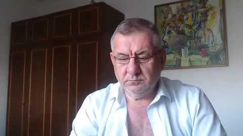 Macho online show from September 2025 03:02:02 PM