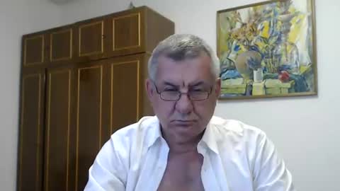 Macho online show from July 2026 04:33:02 PM
