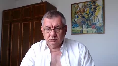 Macho online show from July 2026 01:15:01 PM